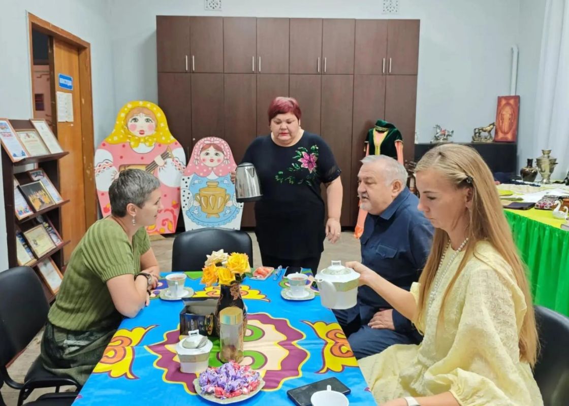 Иван Адамец: Единство народов: новые совместные проекты для Куйбышевского района Иван Адамец: Единство народов: новые совместные проекты для Куйбышевского района
