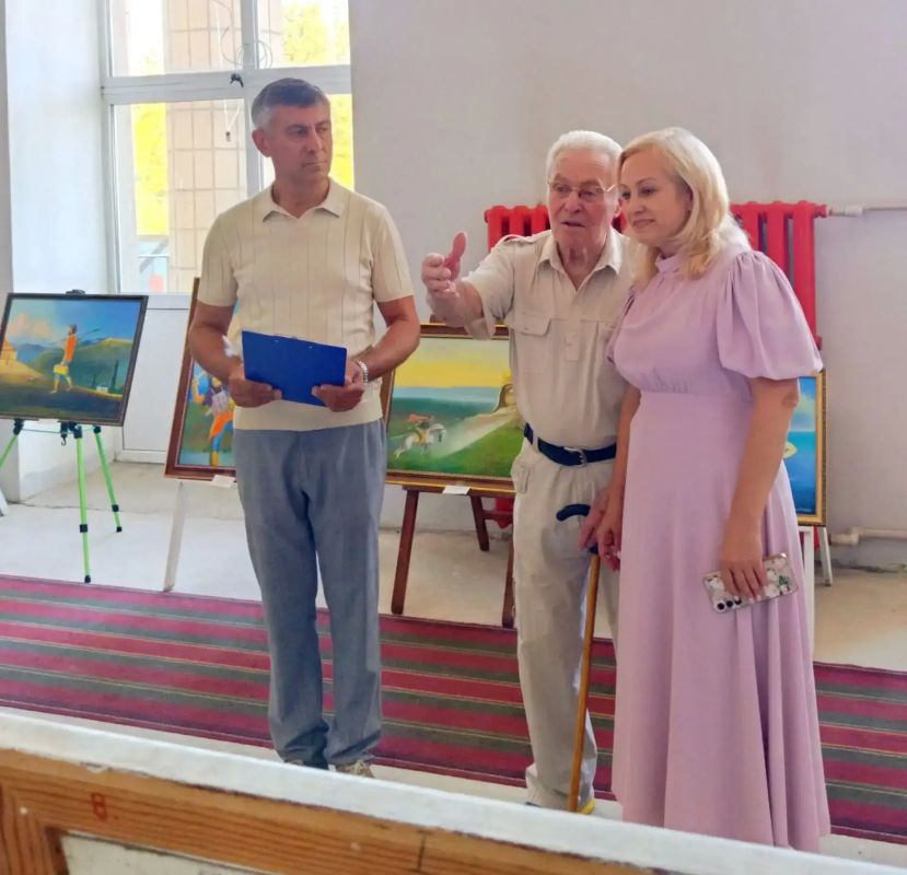 Наталья Бегуненко: Ко Дню Петровского района во Дворце культуры им. Г.И. Петровского проходит выставка картин Владимира Емельяновича Филичева - талантливого петровчанина, художника, скульптора, спортсмена, поэта и просто... Наталья Бегуненко: Ко Дню Петровского района во Дворце культуры им. Г.И. Петровского проходит выставка картин Владимира Емельяновича Филичева - талантливого петровчанина, художника, скульптора, спортсмена, поэта и просто...