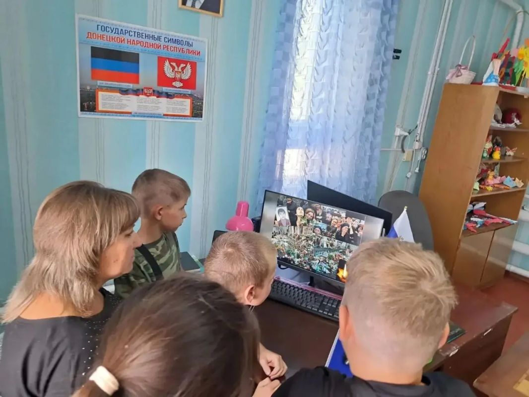 Сегодня в Золотаревском СДК состоялся рассказ-хроника, посвященный Дню солидарности в борьбе с терроризмом Сегодня в Золотаревском СДК состоялся рассказ-хроника, посвященный Дню солидарности в борьбе с терроризмом