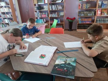 К Дню города в библиотеке-филиале №1 открылась книжная выставка «Любимый город»