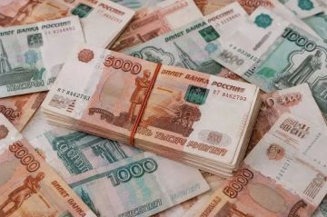 Средняя зарплата в РФ составила почти 115 тысяч рублей за июнь — Росстат