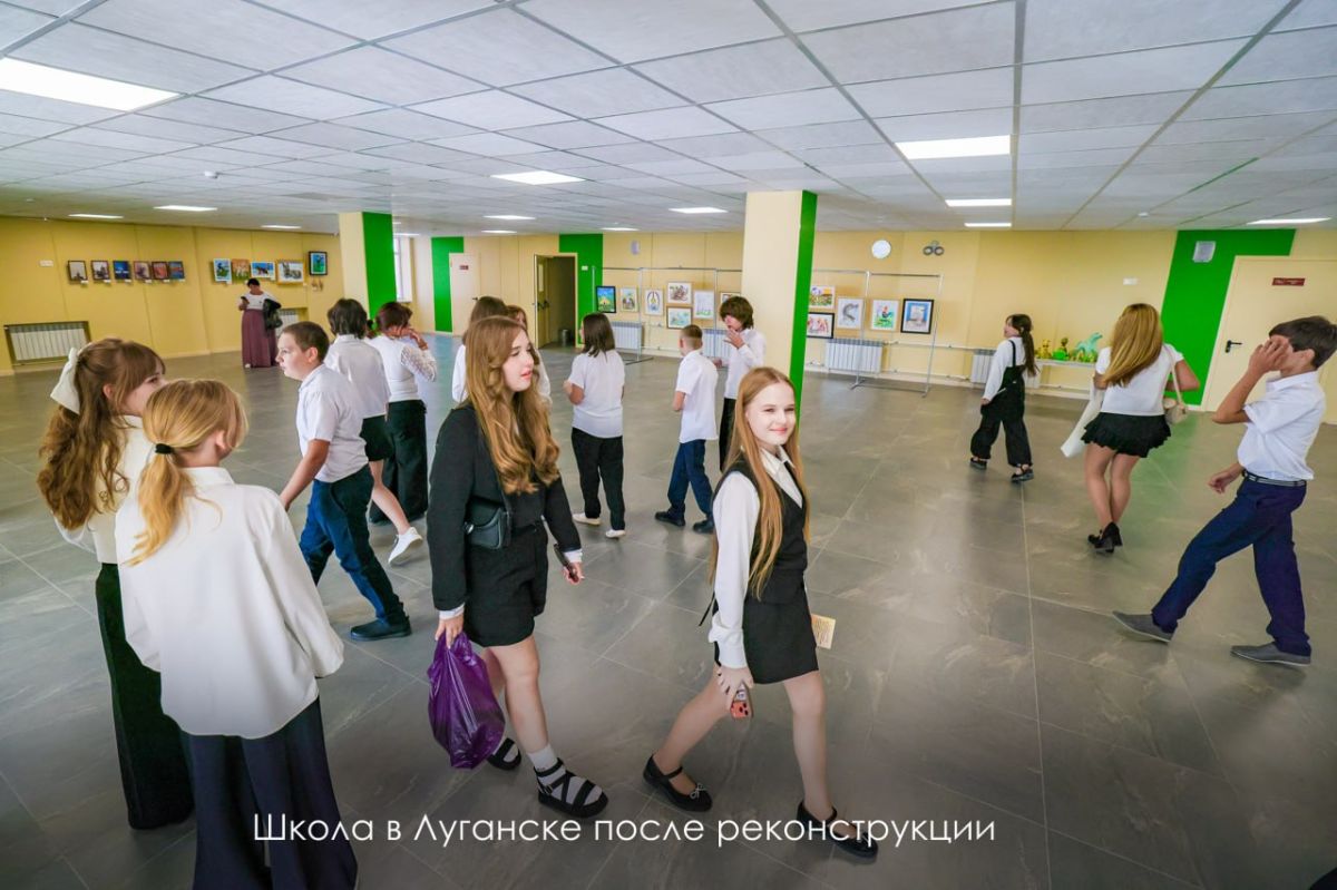 Сергей Собянин: Московские коммунальщики обновили пять учебных заведений в Луганске и Донецке в этом году Сергей Собянин: Московские коммунальщики обновили пять учебных заведений в Луганске и Донецке в этом году