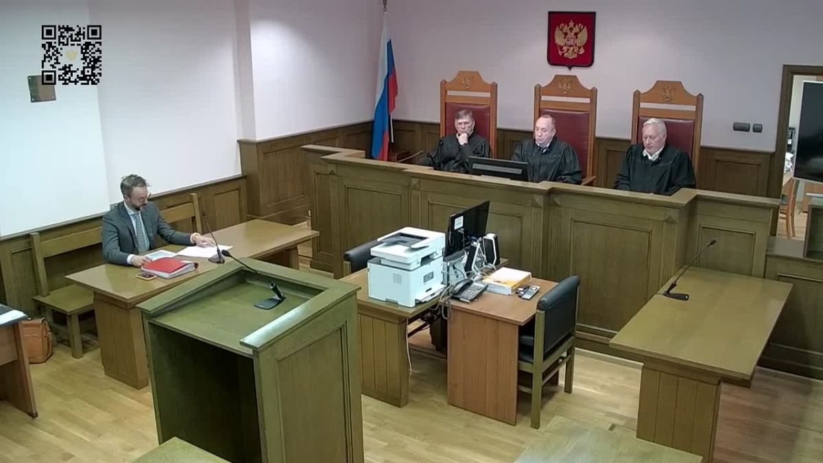 Установленный экспертизой факт подделки подписи в договоре займа является основанием для признания его недействительным, указал ВС России