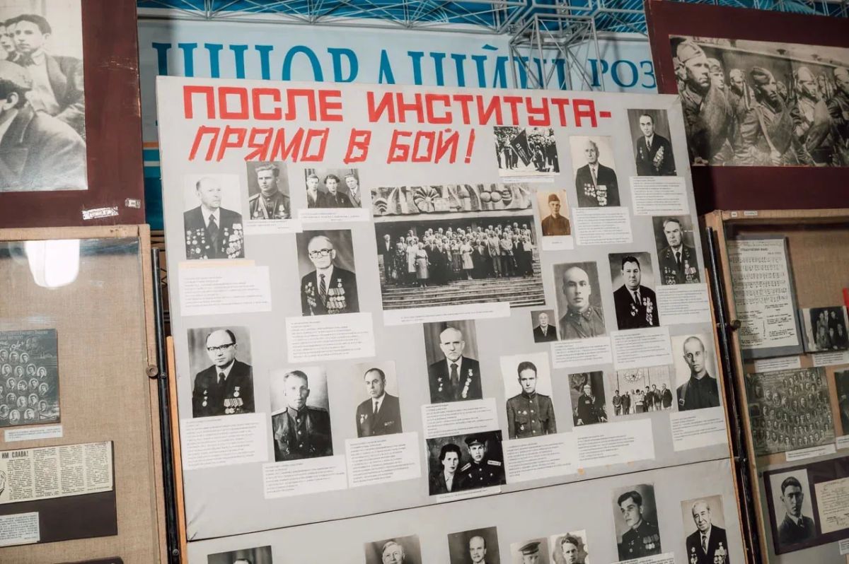 «Память поколений. От ВОВ до СВО»: в музее истории ДонНТУ открыли интерактивную зону кинопоказа «Память поколений. От ВОВ до СВО»: в музее истории ДонНТУ открыли интерактивную зону кинопоказа