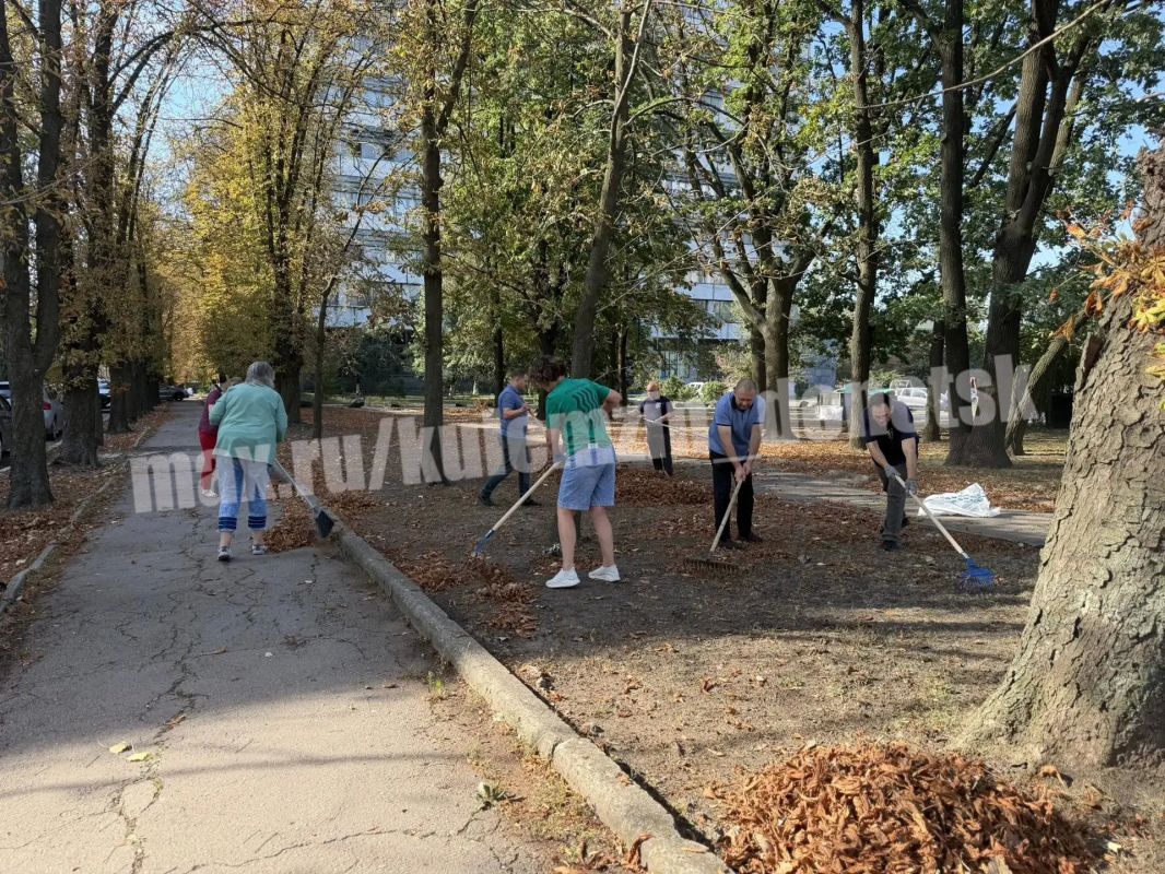 Алексей Кулемзин: В Донецке прошла акция «Чистый четверг»! Алексей Кулемзин: В Донецке прошла акция «Чистый четверг»!