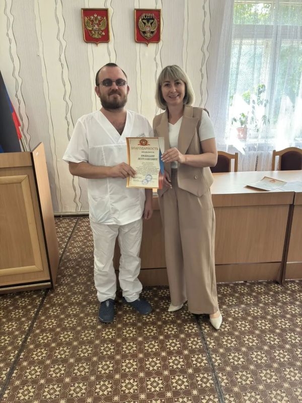 Завершен очередной визит представителей здравоохранения Самарской области в ЦГБ г. Снежное. И хотя подобные посты мы публикуем уже не впервые, каждый раз есть ощущение особой значимости момента — потому что за этими строками... Завершен очередной визит представителей здравоохранения Самарской области в ЦГБ г. Снежное. И хотя подобные посты мы публикуем уже не впервые, каждый раз есть ощущение особой значимости момента — потому что за этими строками...