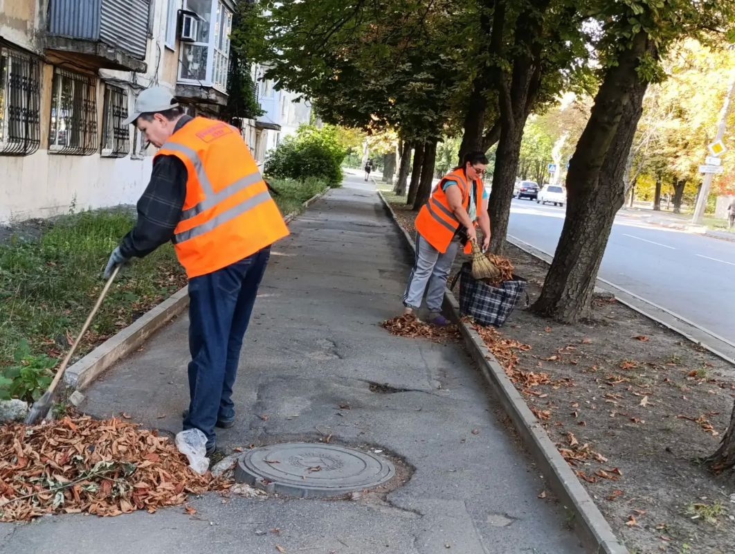 Наталья Бегуненко: В Петровском районе коммунальные предприятия приняли активное участие в акции Чистый четверг Наталья Бегуненко: В Петровском районе коммунальные предприятия приняли активное участие в акции Чистый четверг