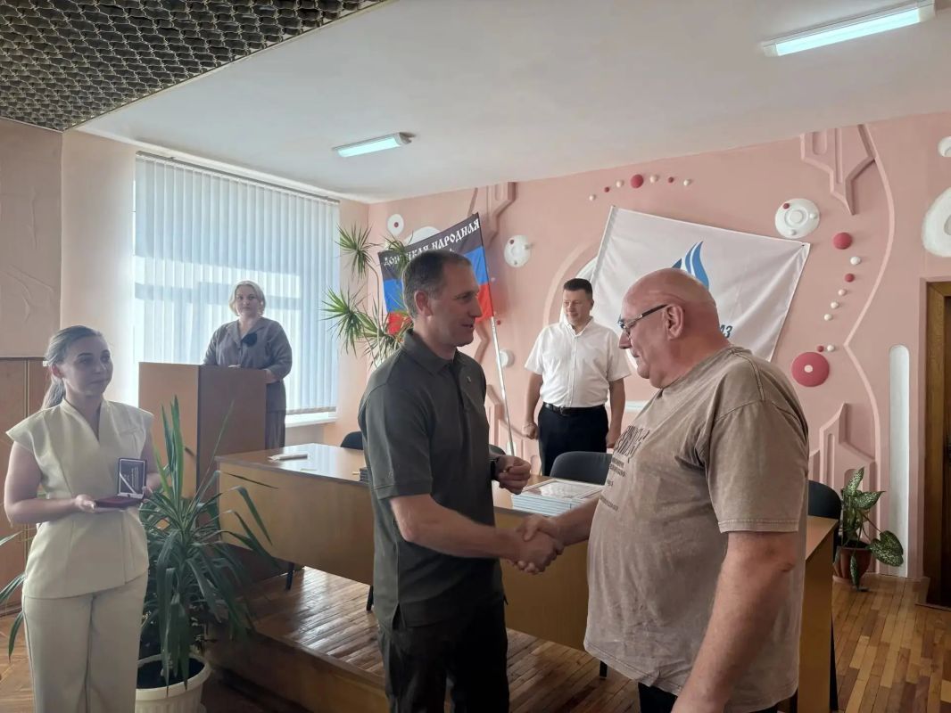 В Шахтерске чествовали работников газовой отрасли В Шахтерске чествовали работников газовой отрасли