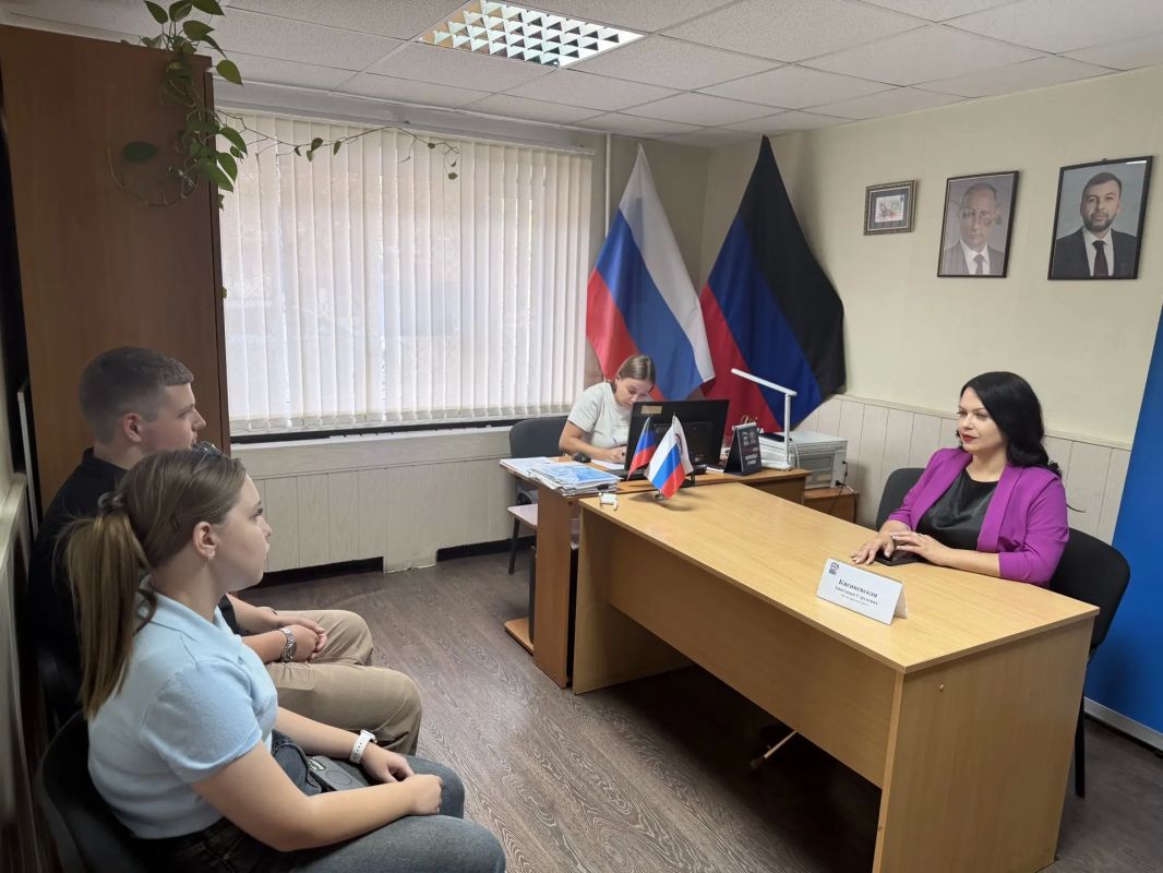 В общественной приёмной прошёл приём депутата городского совета