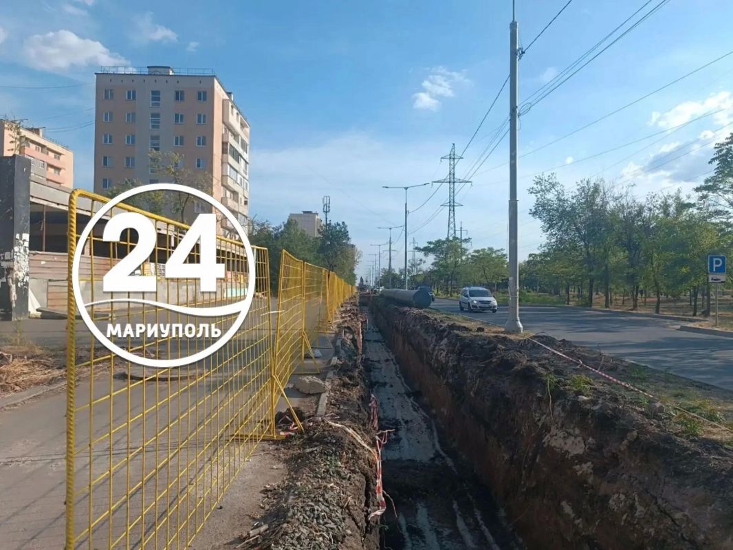 На улице Куприна и на территории ближайших дворов в Мариуполе идут масштабные работы по замене инженерных сетей На улице Куприна и на территории ближайших дворов в Мариуполе идут масштабные работы по замене инженерных сетей
