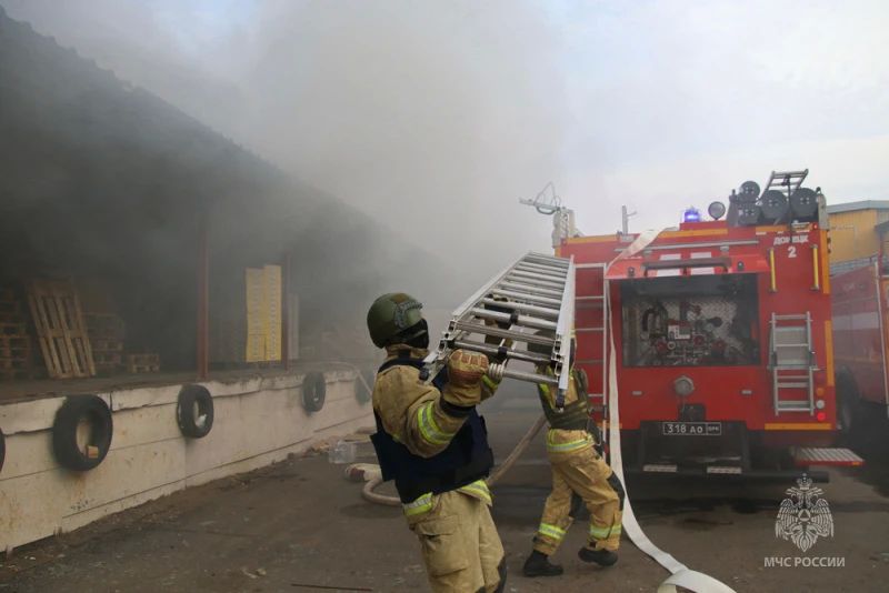 #МЧСДНР_СВОД за сутки. Ликвидировано 70 пожаров, из них 47 — ландшафтные