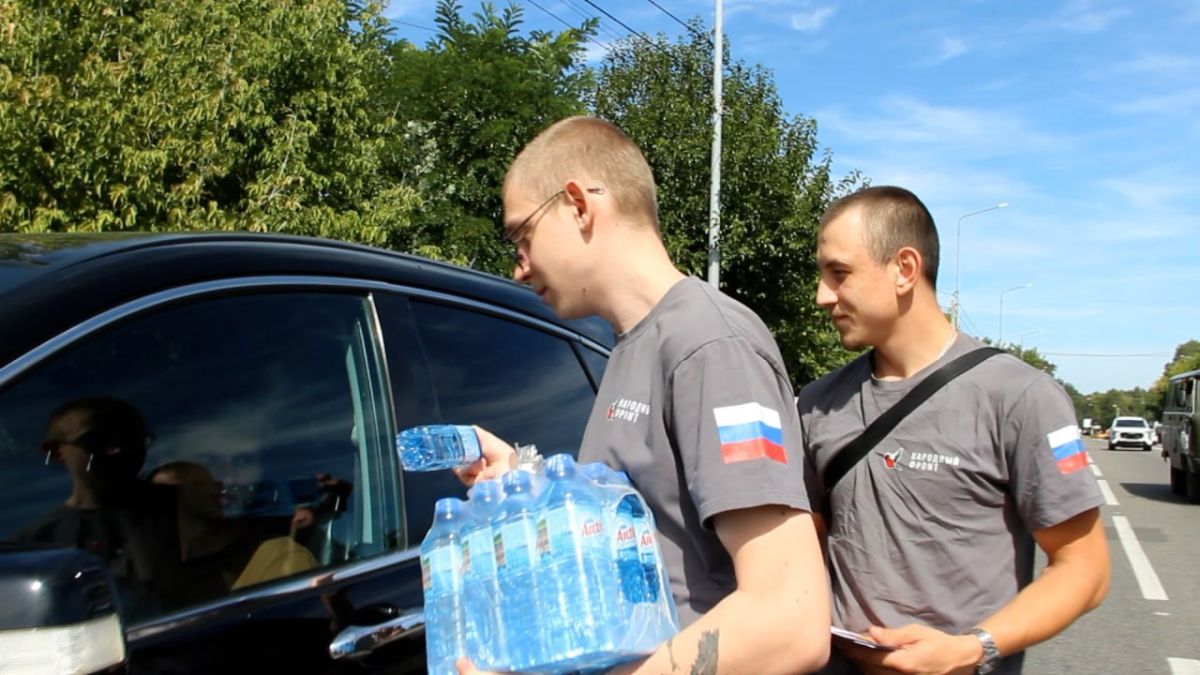 “Не паникуй, но действуй быстро”: водителям ДНР напомнили о правилах безопасности при виде дрона “Не паникуй, но действуй быстро”: водителям ДНР напомнили о правилах безопасности при виде дрона