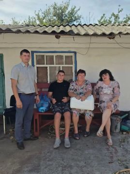 Встреча в селе Червоное с гражданами в рамках проектов «Единая страна — доступная среда» и Малые добрые дела»
