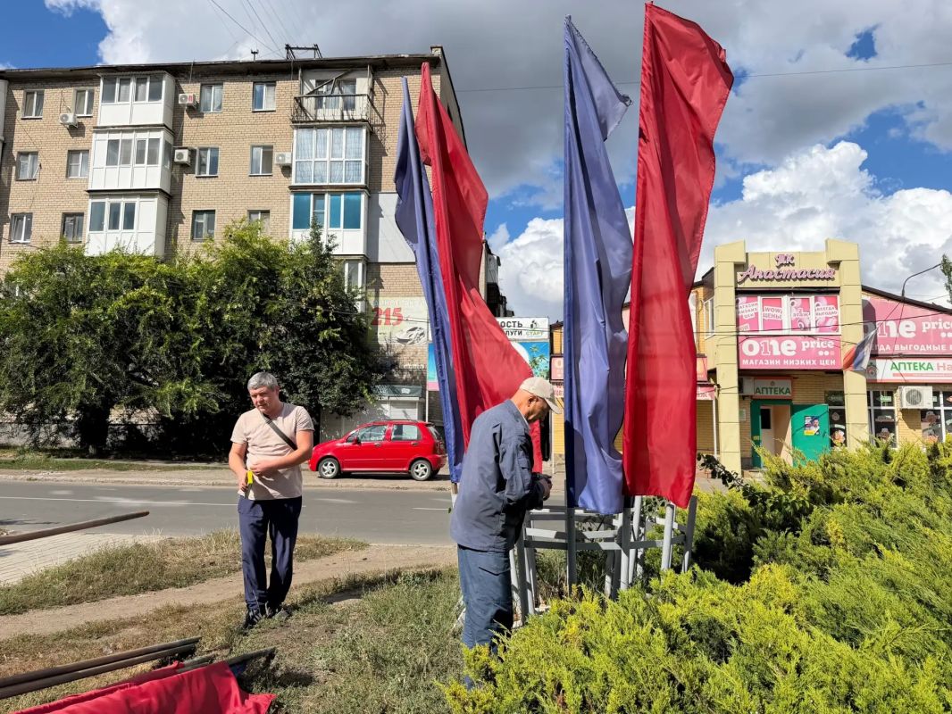 Сегодня, 7 сентября, в Кировском внутригородском районе, сотрудниками Управы Кировского внутригородского района Администрации городского округа Макеевка Донецкой Народной Республики, при участии индивидуального... Сегодня, 7 сентября, в Кировском внутригородском районе, сотрудниками Управы Кировского внутригородского района Администрации городского округа Макеевка Донецкой Народной Республики, при участии индивидуального...