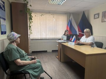 В общественной приёмной прошёл приём Председателя Снежнянского городского совета