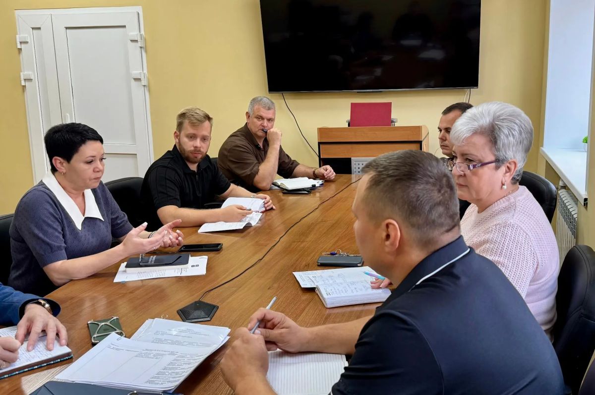 Глава округа Алексей Черкашин провел оперативное совещание по актуальным вопросам округа Глава округа Алексей Черкашин провел оперативное совещание по актуальным вопросам округа