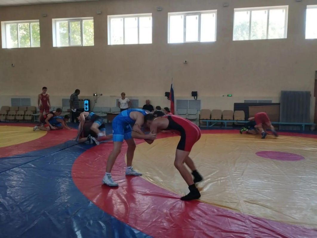 Движение, эмоции и важные ценности: в Енакиево прошла «Ярмарка спорта» Движение, эмоции и важные ценности: в Енакиево прошла «Ярмарка спорта»