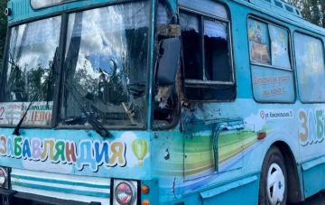 Жуткие кадры — бандеровцы продолжают бить по гражданским целям в ДНР