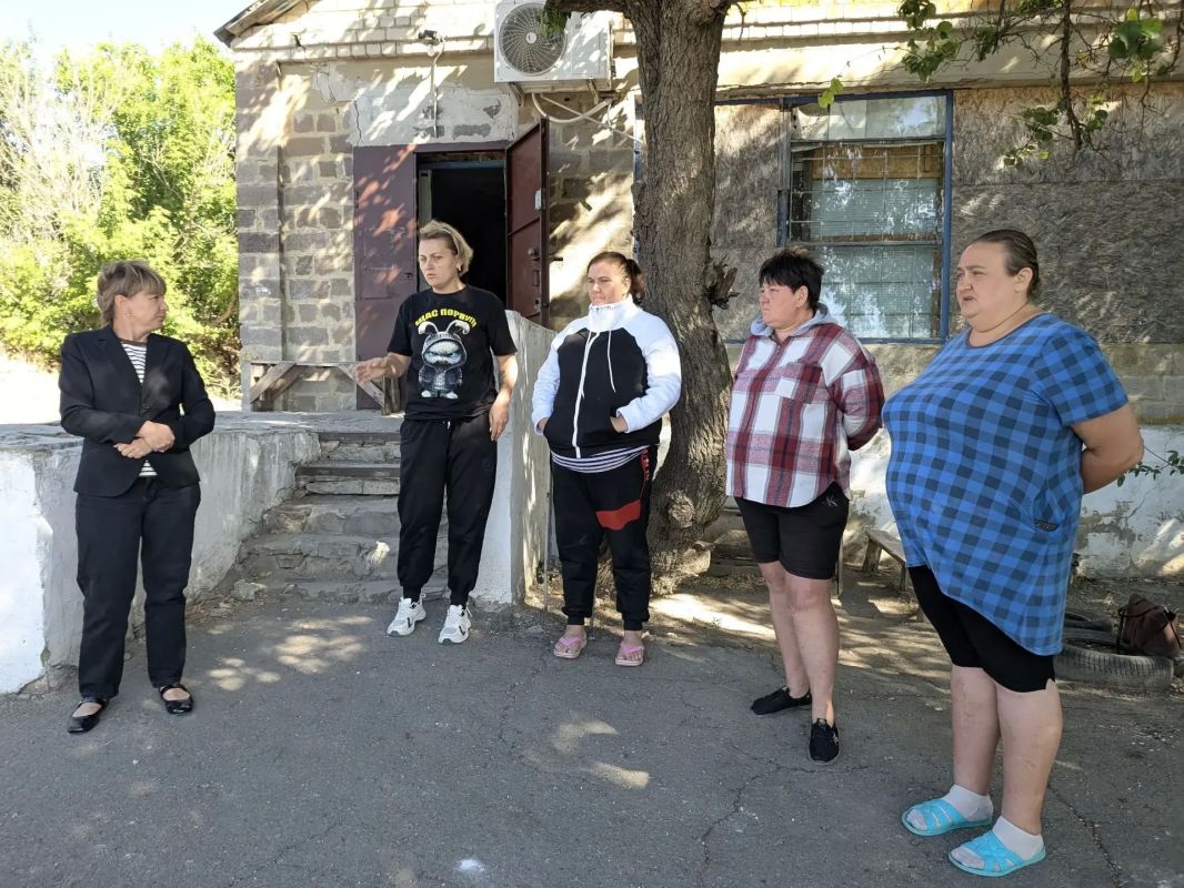 Встреча с жителями села Обильное: конструктивный диалог и решение актуальных вопросов Встреча с жителями села Обильное: конструктивный диалог и решение актуальных вопросов