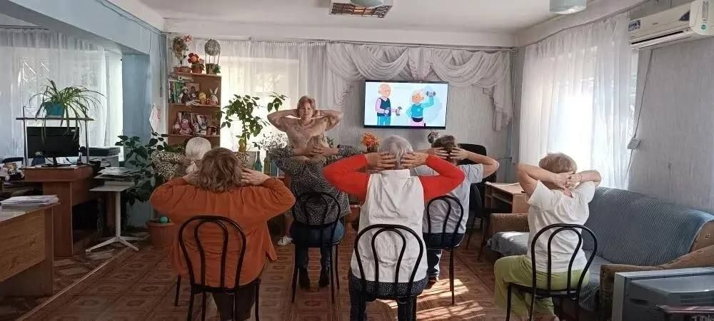 Радость движения и польза для здоровья: как проходят занятия адаптивной физкультурой в Макеевке