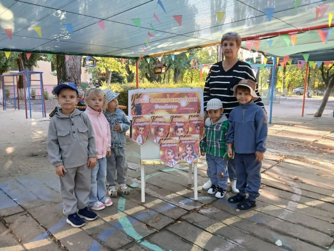 В Кировском проходят мероприятия ко Дню освобождения Донбасса от немецко-фашистских захватчиков В Кировском проходят мероприятия ко Дню освобождения Донбасса от немецко-фашистских захватчиков