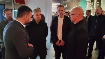 Денис Пушилин: В День освобождения Донбасса вместе с первым заместителем руководителя Администрации Президента России Сергеем Кириенко посетили военно-исторический музей в селе Дмитровка