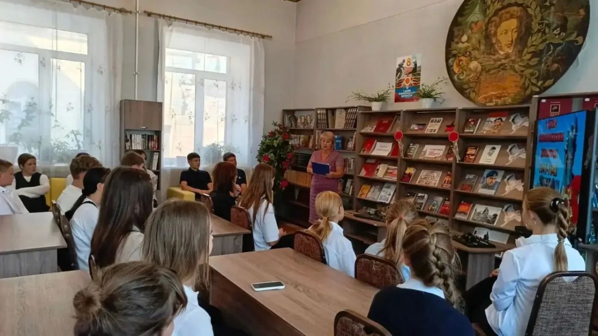 8 сентября мы отмечаем знаменательную дату – День освобождения Донбасса - с чувством гордости и благодарности к тем, кто отстоял свободу и целостность нашей Родины 8 сентября мы отмечаем знаменательную дату – День освобождения Донбасса - с чувством гордости и благодарности к тем, кто отстоял свободу и целостность нашей Родины