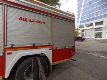 МЧС за сутки ликвидировано 35 пожаров, в том числе 18 - ландшафтных