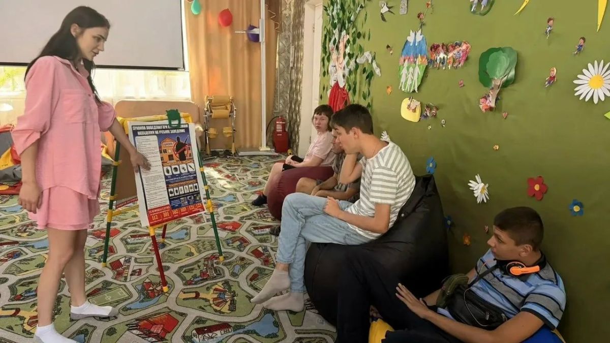 Социальные службы Снежного поддерживают пожилых и детей Социальные службы Снежного поддерживают пожилых и детей