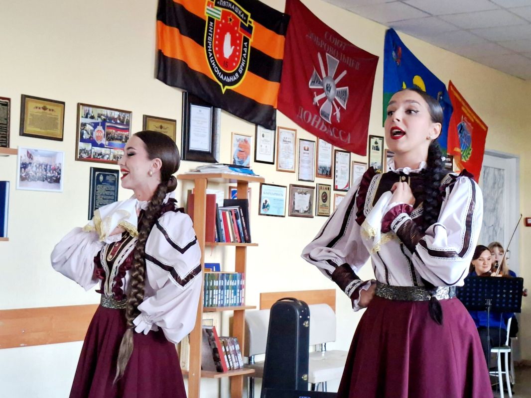 «Донбасс – освободителям края»: финальный аккорд «Донбасс – освободителям края»: финальный аккорд