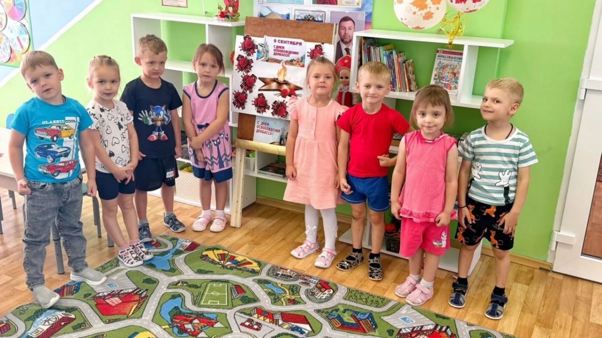 В Кировском проходят мероприятия ко Дню освобождения Донбасса от немецко-фашистских захватчиков В Кировском проходят мероприятия ко Дню освобождения Донбасса от немецко-фашистских захватчиков