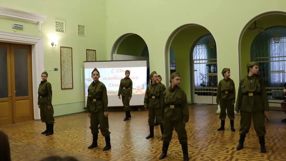 В Муниципальном бюджетном учреждении «Городской дворец культуры им. В. Г. Кирсановой», Дворец культуры «ЯКХЗ» прошёл тематический вечер «Память жива», приуроченный ко Дню освобождения Донбасса В Муниципальном бюджетном учреждении «Городской дворец культуры им. В. Г. Кирсановой», Дворец культуры «ЯКХЗ» прошёл тематический вечер «Память жива», приуроченный ко Дню освобождения Донбасса