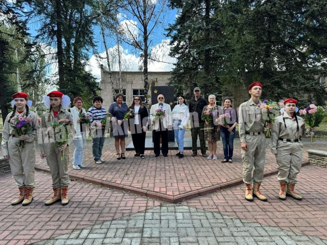 Алексей Кулемзин: Учреждения культуры подготовили насыщенную программу ко Дню освобождения Донбасса Алексей Кулемзин: Учреждения культуры подготовили насыщенную программу ко Дню освобождения Донбасса