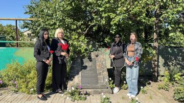 В Мангушском округе чтят память героев