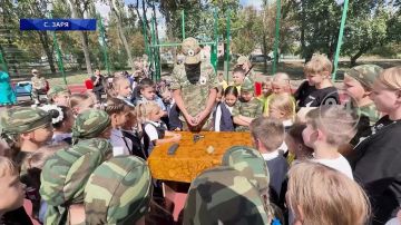 В зарянской школе отметили годовщину освобождения Донбасса! 09.09.2026