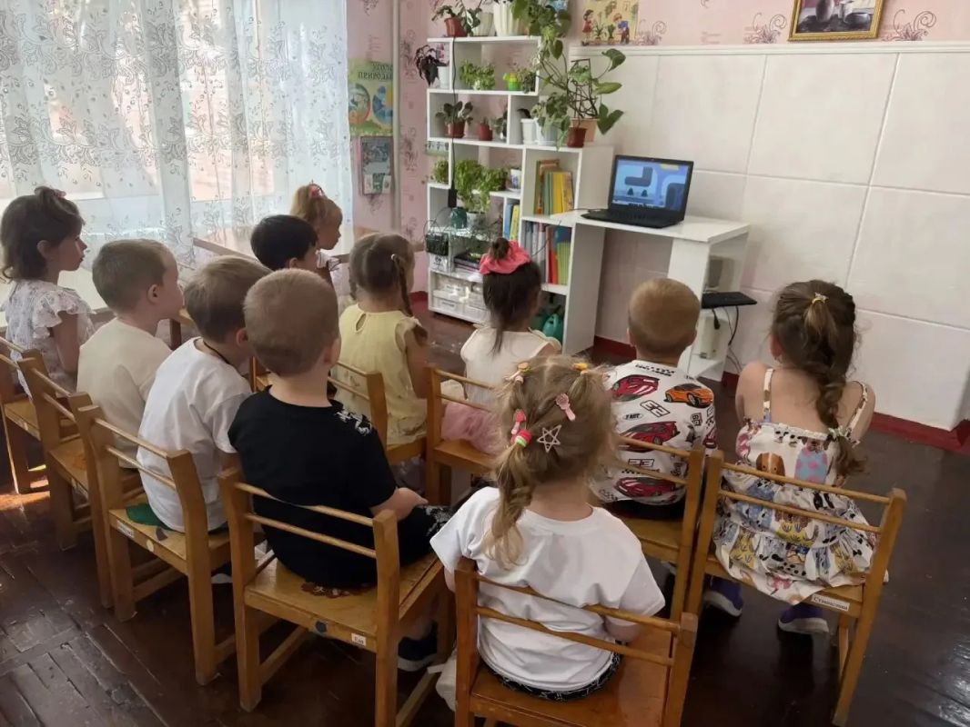 Просветительские показы «Помощников Земли» объединили детей по всей Республике Просветительские показы «Помощников Земли» объединили детей по всей Республике