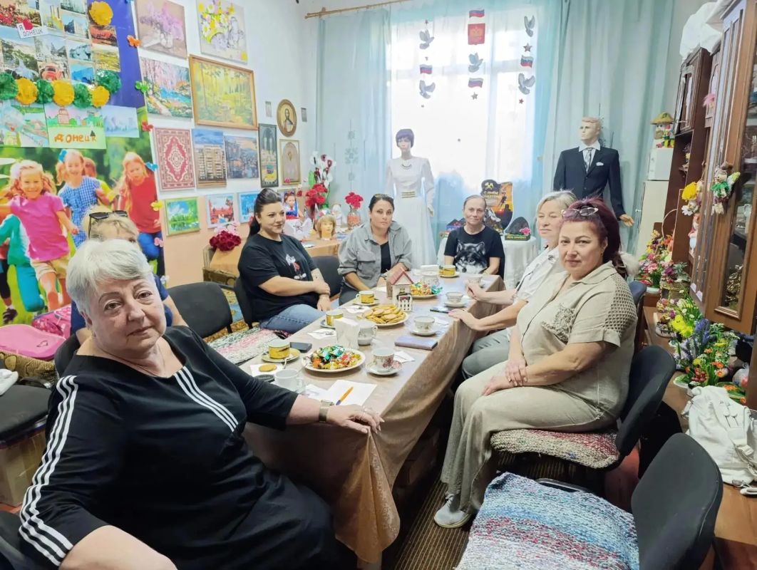 Рабочая встреча в Донецке: меры поддержки семей и профилактика социального неблагополучия Рабочая встреча в Донецке: меры поддержки семей и профилактика социального неблагополучия