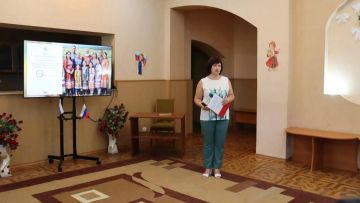 Александр Подгорный: В Муниципальном бюджетном учреждении «Городской дворец культуры им. В. Г. Кирсановой», Дворец культуры «ЯКХЗ» для участников художественной самодеятельности прошла игра-викторина «Как говорит Россия»...