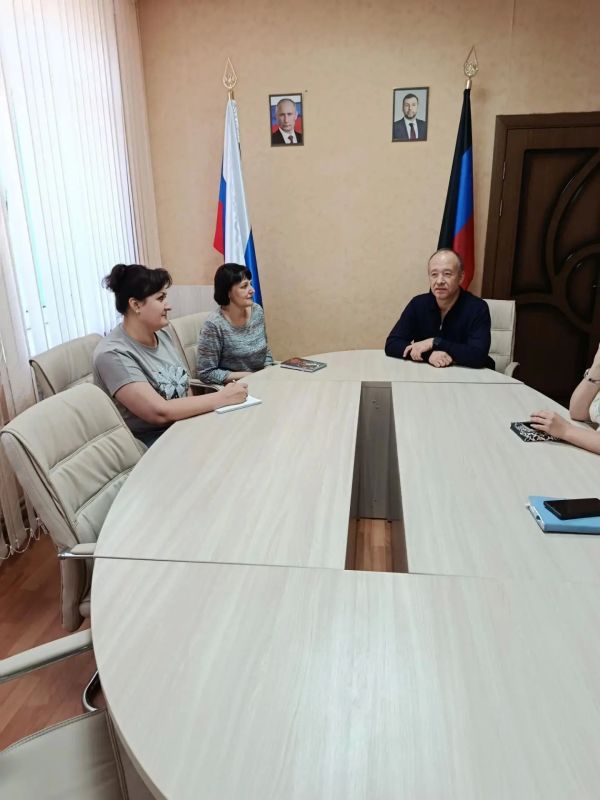 Состоялась встреча руководства администрации городского округа Горловка с трудовым коллективом Состоялась встреча руководства администрации городского округа Горловка с трудовым коллективом