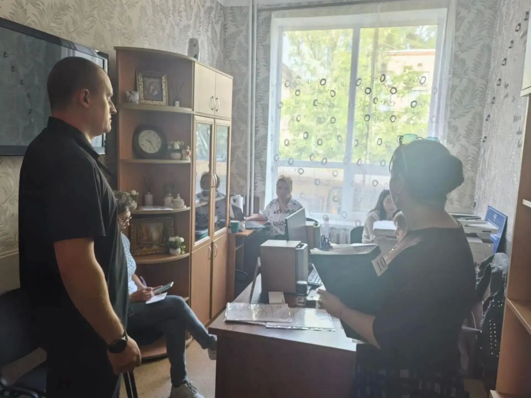 В Никитовском внутригородском районе Горловки состоялись встречи с трудовыми коллективами В Никитовском внутригородском районе Горловки состоялись встречи с трудовыми коллективами