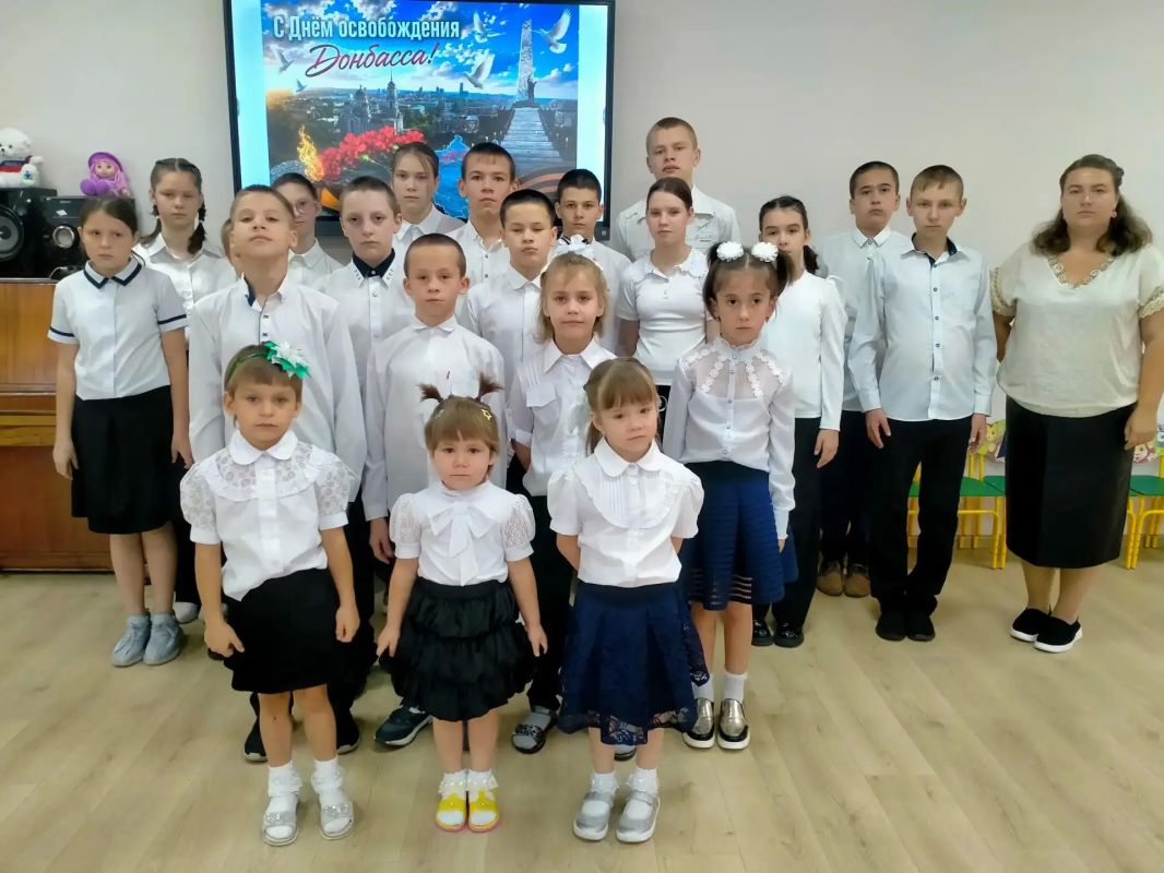 Сохраняя память: тематическая программа для несовершеннолетних в рамках проекта «Крепкая семья» Сохраняя память: тематическая программа для несовершеннолетних в рамках проекта «Крепкая семья»