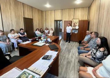 Роман Конев: 9 сентября 2026 года депутаты Горловского городского совета от фракции «Единая Россия» — Сергей Третьяков, Николай Гальченко и Дмитрий Корона — провели встречи с трудовыми коллективами
