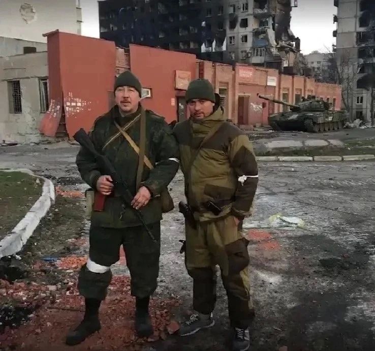 Трое суток был в окружении Трое суток был в окружении