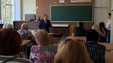 Андрей Крамар: Вчерашний день нашей командой провели в живом диалоге с жителями и трудовыми коллективами Донецка
