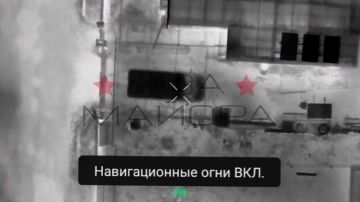 Два майора: Херсонское направление. Операторы БПЛА 18-й общевойсковой армии группировки войск «Днепр» делятся очередными кадрами боевой работы