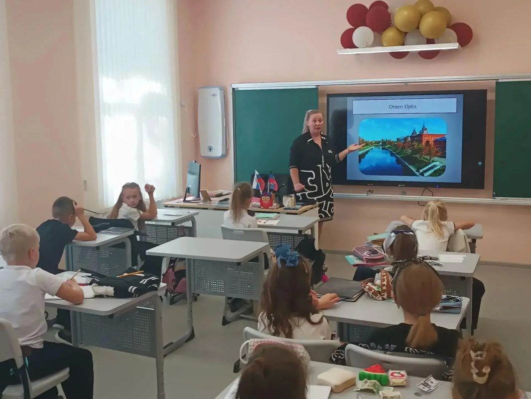 В Марьяновском сельском доме культуры прошла познавательная игра «Города России» В Марьяновском сельском доме культуры прошла познавательная игра «Города России»