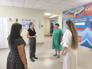 Диалог с педагогами: встреча в Мангушской школе №2