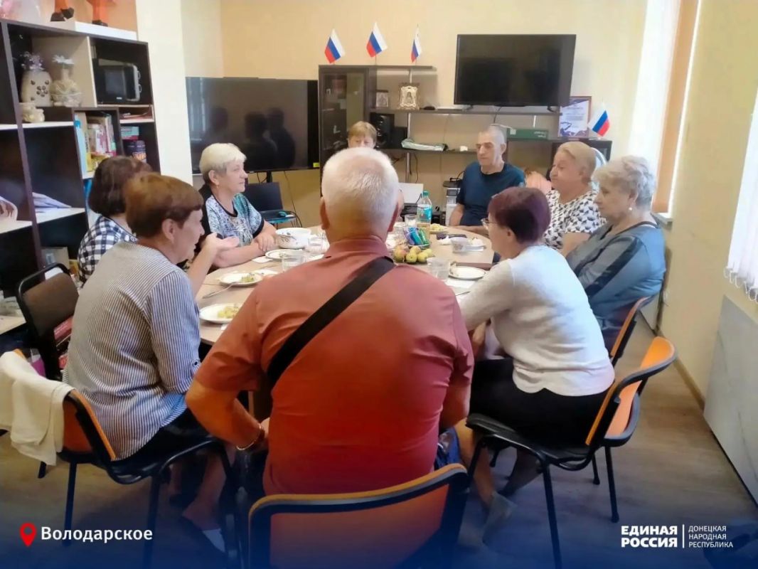 В Зарянском сельском Доме культуры отметили «Золотую осень»