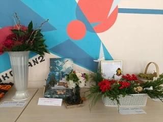В рамках Республиканской декады "Донбасс непокорённый, Донбасс непобедимый" в ГБОУ «ШКОЛА № 2 ЯСИНОВАТСКИЙ МО» прошла выставка цветочных композиций, посвящённая Дню освобождения Донбасса от немецко-фашистских захватчиков В рамках Республиканской декады "Донбасс непокорённый, Донбасс непобедимый" в ГБОУ «ШКОЛА № 2 ЯСИНОВАТСКИЙ МО» прошла выставка цветочных композиций, посвящённая Дню освобождения Донбасса от немецко-фашистских захватчиков
