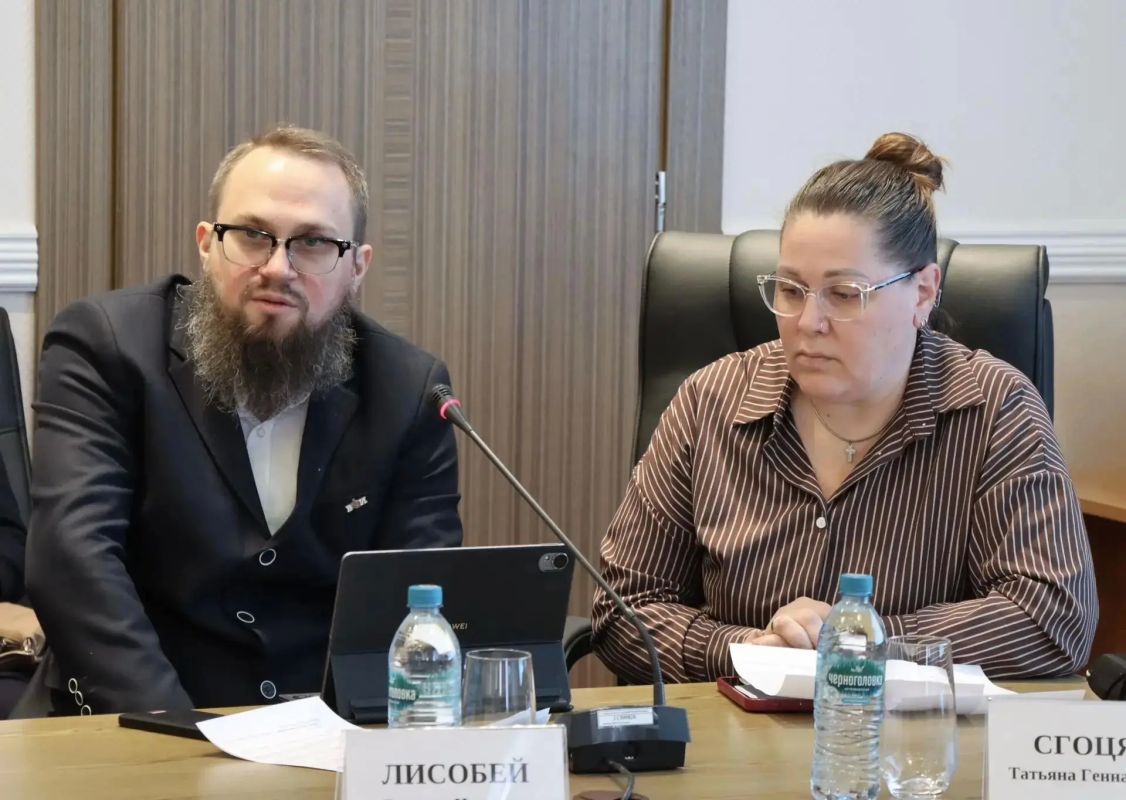 В ДНР обсудили создание доступной среды для людей с ограниченными возможностями В ДНР обсудили создание доступной среды для людей с ограниченными возможностями